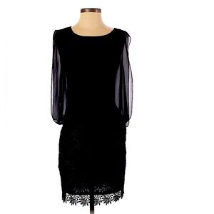 Rubber Ducky Productions Inc. Sz S LBD. Sleeveless blouson top, lace bottom